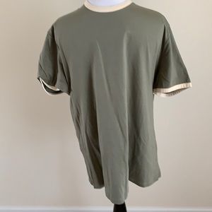Men’s large T shirt